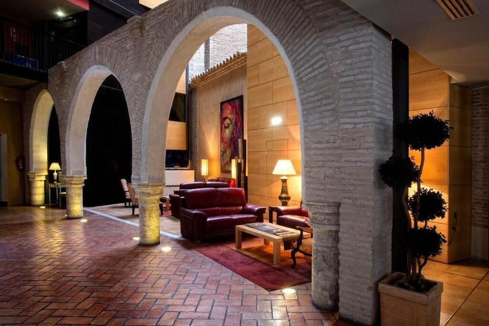 Hotel Monasterio Benedictino Calatayud Exterior foto