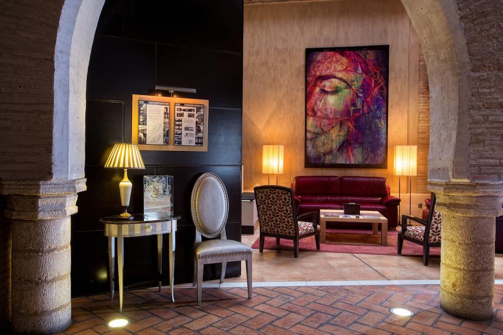 Hotel Monasterio Benedictino Calatayud Exterior foto